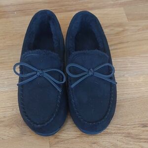 Sonoma Black Faux Fur Slippers